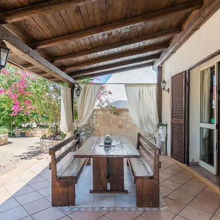 Il Trullo Di Martino